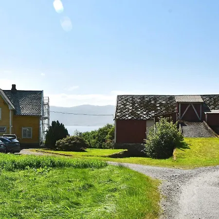 Holiday home 6 Person In Fisk