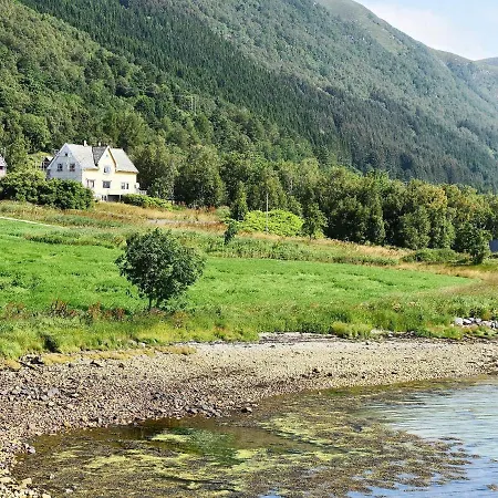 Holiday home 6 Person In Fisk *