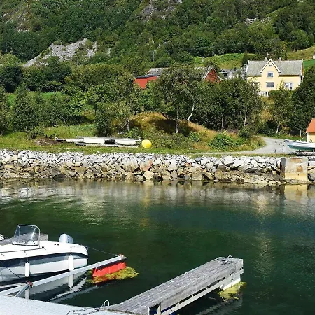 Holiday home 6 Person In Fisk Fiska